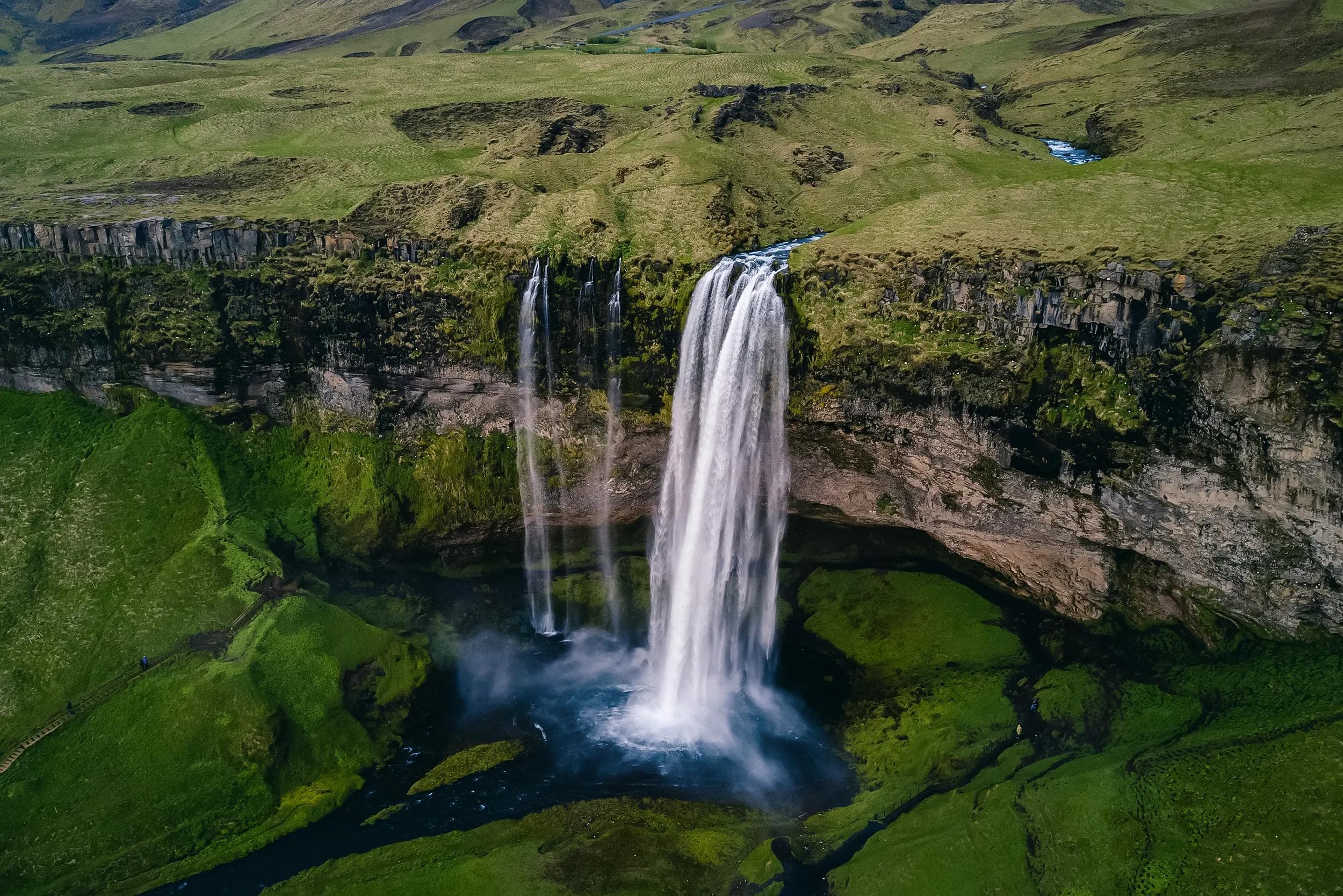 GLACIERS AND ICE FLOWS