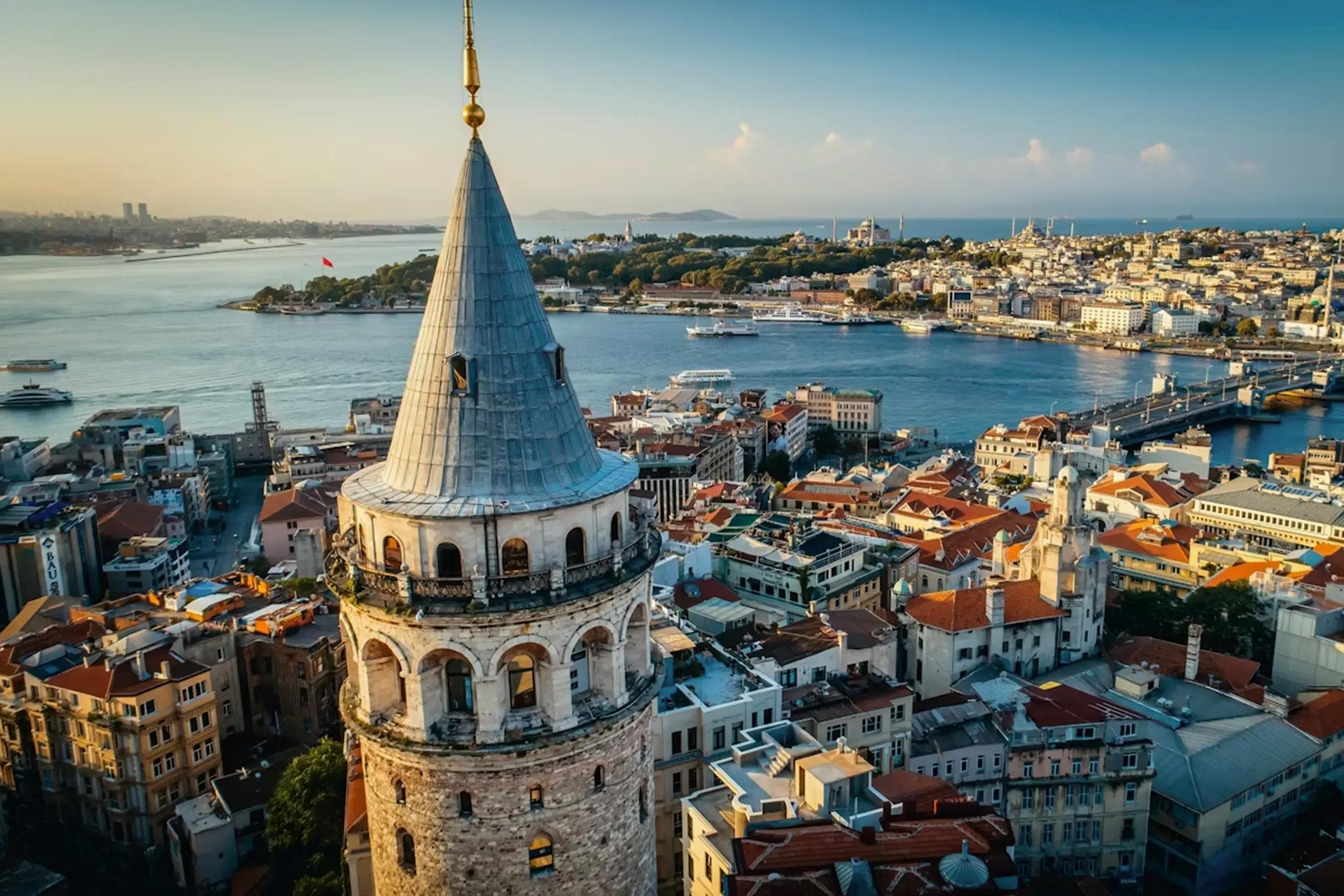 ISTANBUL TO ÇANAKKALE: GALLIPOLI BATTLEFIELDS