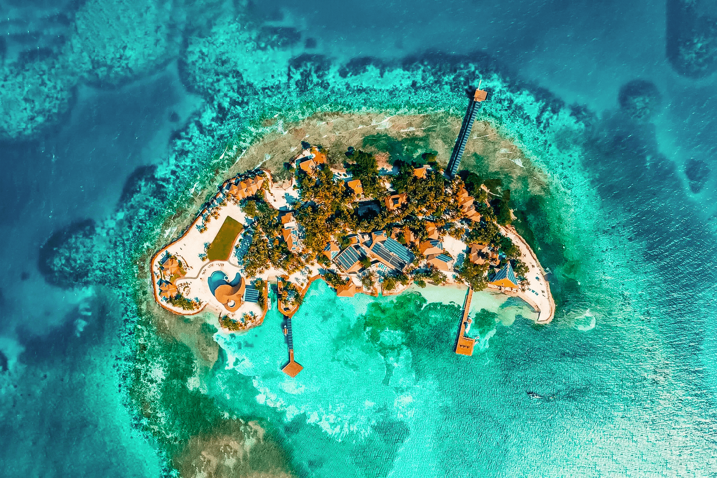 ISLAND LIFE AT YOUR OWN PACE